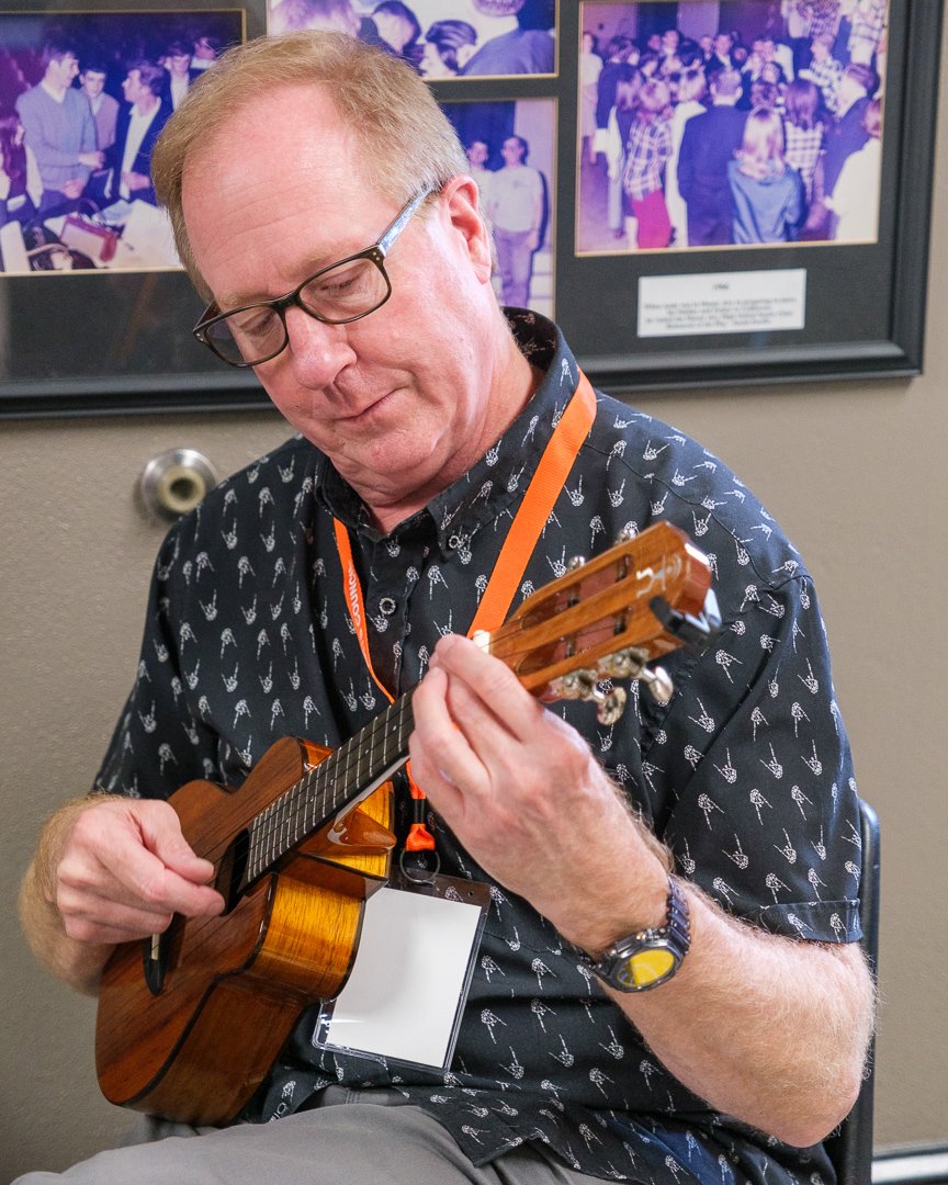 ukulele2410254.jpg