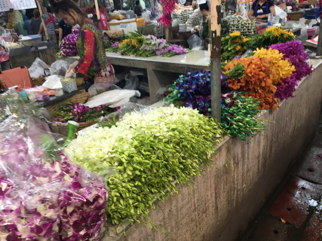 flowermarketimg_3104.jpg